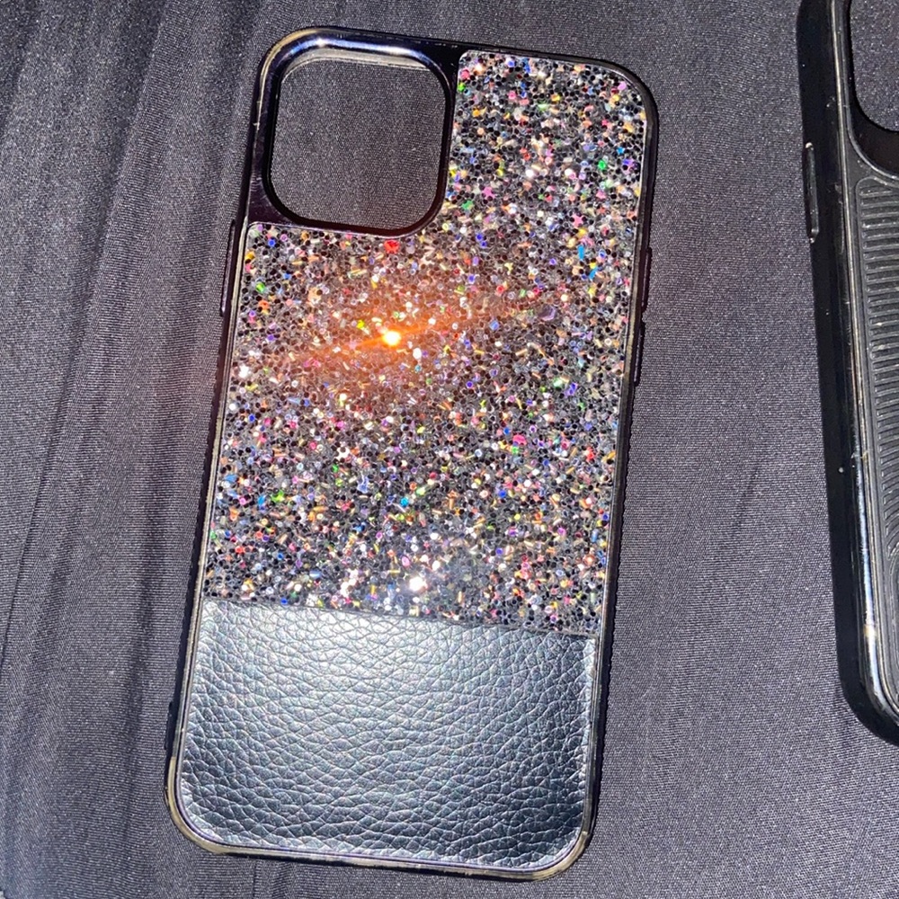 Basic iPhone 11 Pro cases